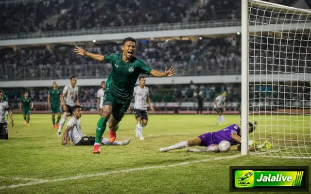 Memahami Formasi 4-2-3-1 dari Sudut Pandang Pelatih